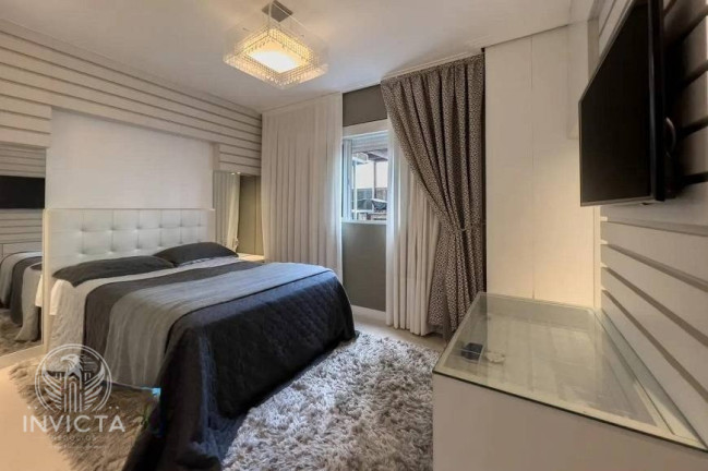 Imagem Apartamento com 3 Quartos à Venda, 200 m² em Centro - Balneário Camboriú Imagem Apartamento com 3 Quartos à Venda, 200 m² em Centro - Balneário Camboriú