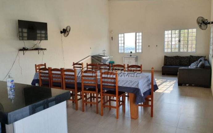 Imagem Imóvel com 3 Quartos à Venda, 300 m² em Caçapava - Caçapava
