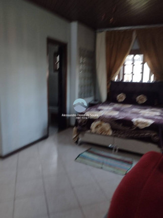 Casa com 3 Quartos à Venda, 260 m² em Viamão