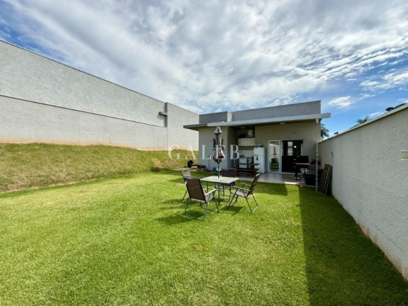 Imagem Casa com 3 Quartos à Venda, 85 m² em Jardim Estância Brasil - Atibaia Imagem Casa com 3 Quartos à Venda, 85 m² em Jardim Estância Brasil - Atibaia