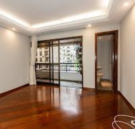 Apartamento com 4 Quartos para Alugar, 140 m² em Moema - São Paulo
