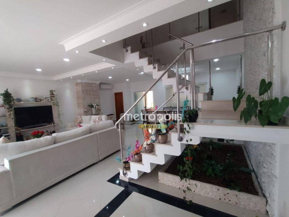 Sobrado com 4 Quartos à Venda, 602 m² em Santa Maria - São Caetano Do Sul