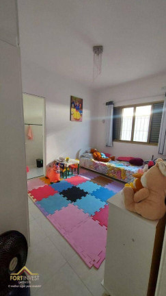 Imagem Imóvel com 3 Quartos à Venda, 200 m² em Balneário Flórida - Praia Grande Imagem Imóvel com 3 Quartos à Venda, 200 m² em Balneário Flórida - Praia Grande