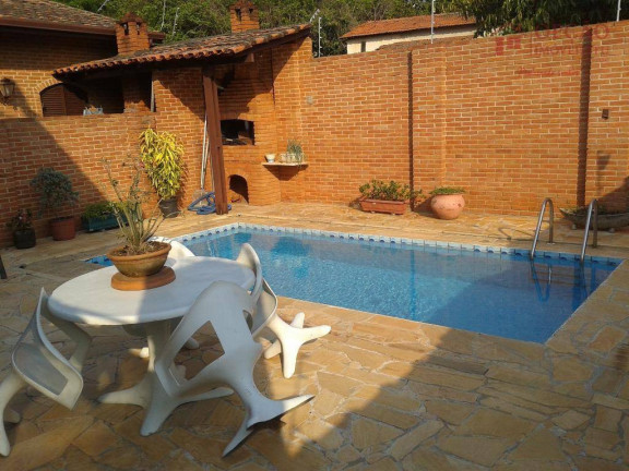 Imagem Casa com 4 Quartos à Venda, 400 m² em Brasil - Itu Imagem Casa com 4 Quartos à Venda, 400 m² em Brasil - Itu