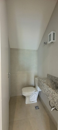Imagem Sobrado com 3 Quartos à Venda, 120 m² em Villas Do Jaguari - Santana De Parnaíba
