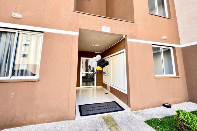 Imagem Apartamento com 2 Quartos à Venda, 47 m² em Olaria - Canoas Imagem Apartamento com 2 Quartos à Venda, 47 m² em Olaria - Canoas