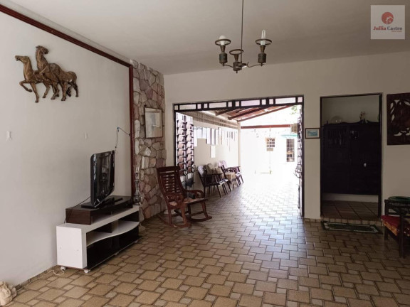 Imagem Casa com 4 Quartos à Venda, 200 m²