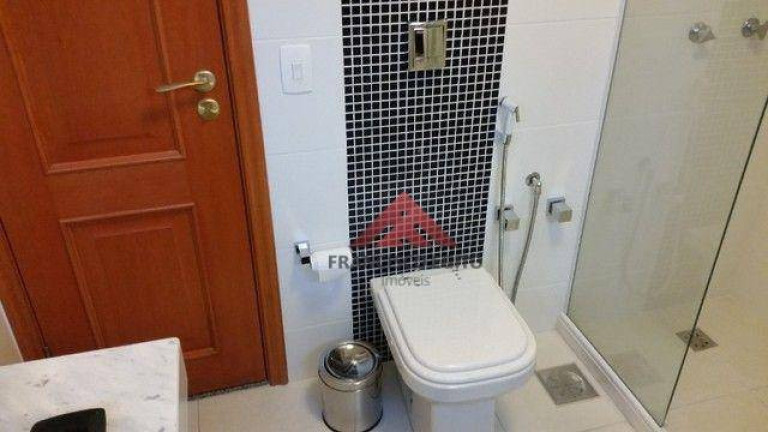 Imagem Apartamento com 3 Quartos à Venda, 215 m² em Santa Rosa - Niterói Imagem Apartamento com 3 Quartos à Venda, 215 m² em Santa Rosa - Niterói
