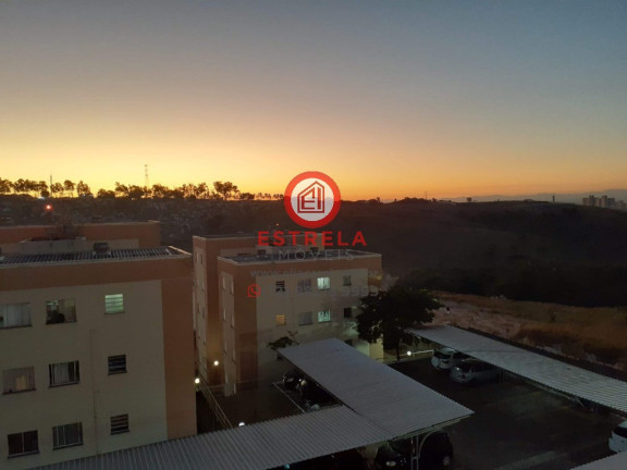 Imagem Imóvel com 2 Quartos à Venda, 60 m² em Bairro Do Colonia - Jacareí