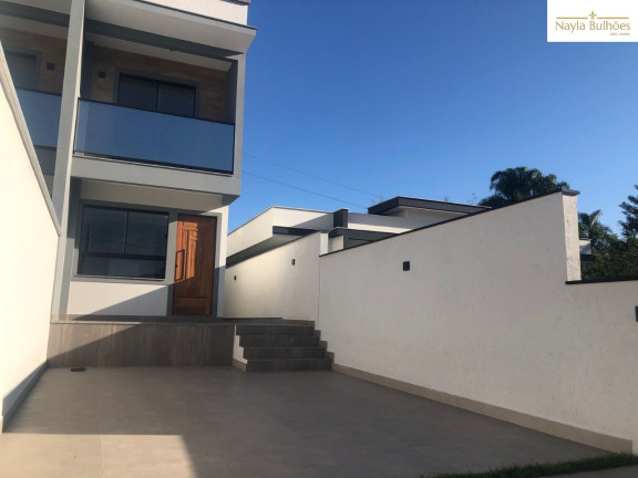 Imagem Sobrado com 3 Quartos à Venda,  em Sertão Do Maruim - São José
