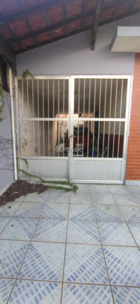 Casa com 4 Quartos para Alugar,  em Solemar - Praia Grande