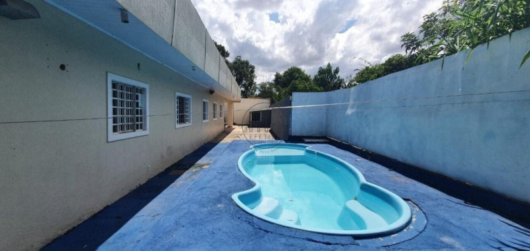 Imagem Casa com 4 Quartos à Venda, 250 m² em Setor Habitacional Arniqueira (águas Claras) - Brasília Imagem Casa com 4 Quartos à Venda, 250 m² em Setor Habitacional Arniqueira (águas Claras) - Brasília