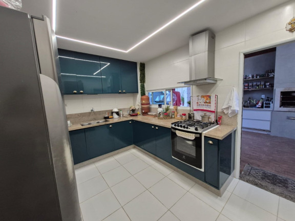 Imagem Casa com 4 Quartos à Venda, 200 m² em Buraquinho - Lauro De Freitas Imagem Casa com 4 Quartos à Venda, 200 m² em Buraquinho - Lauro De Freitas