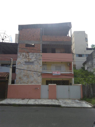 Casa com 3 Quartos à Venda, 100 m² em Castália - Itabuna