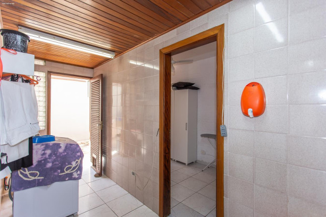 Imagem Sobrado com 4 Quartos à Venda, 360 m² em Praia Do Arrastão - São Sebastião Imagem Sobrado com 4 Quartos à Venda, 360 m² em Praia Do Arrastão - São Sebastião