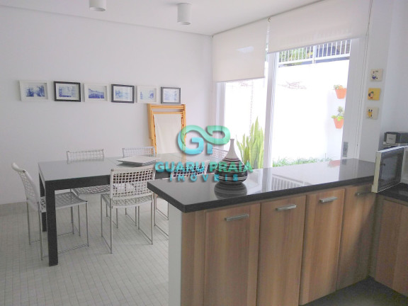 Imagem Casa com 3 Quartos à Venda, 180 m² em Enseada - Guarujá