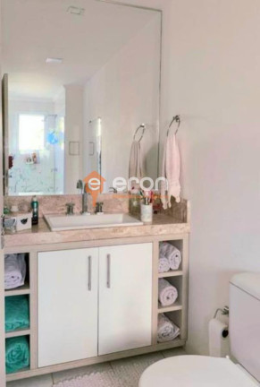 Imagem Apartamento com 3 Quartos à Venda, 130 m²
