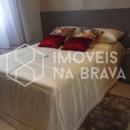 Imagem Apartamento com 3 Quartos à Venda, 129 m² em Centro - Balneário Camboriú Imagem Apartamento com 3 Quartos à Venda, 129 m² em Centro - Balneário Camboriú