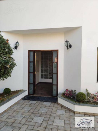 Casa com 8 Quartos à Venda ou Locação, 270 m² em Jardim Fontana - Cotia