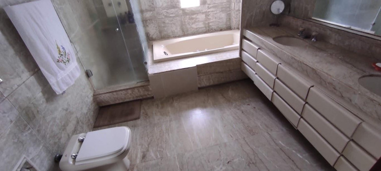 Imagem Apartamento com 4 Quartos à Venda, 517 m² em Jaqueira - Recife Imagem Apartamento com 4 Quartos à Venda, 517 m² em Jaqueira - Recife