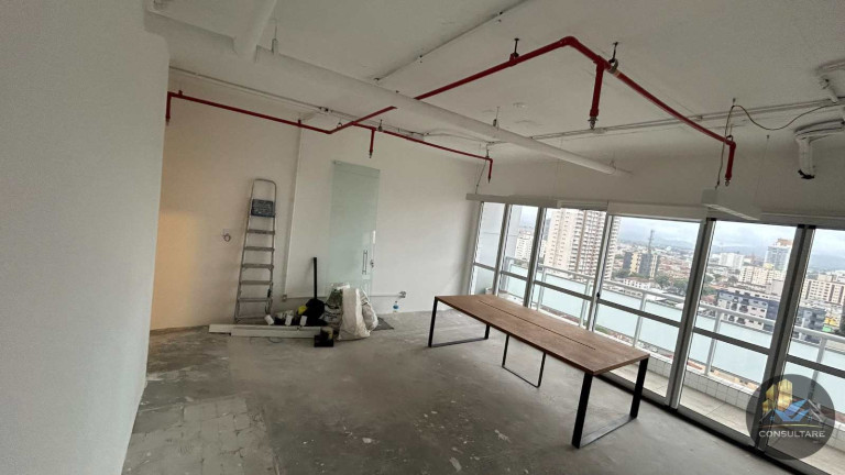 Sala Comercial à Venda, 44 m² em Encruzilhada - Santos
