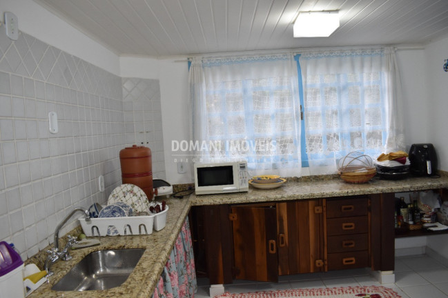 Imagem Casa com 4 Quartos à Venda, 115 m² em Região Do Vale Encantado - Campos Do Jordão