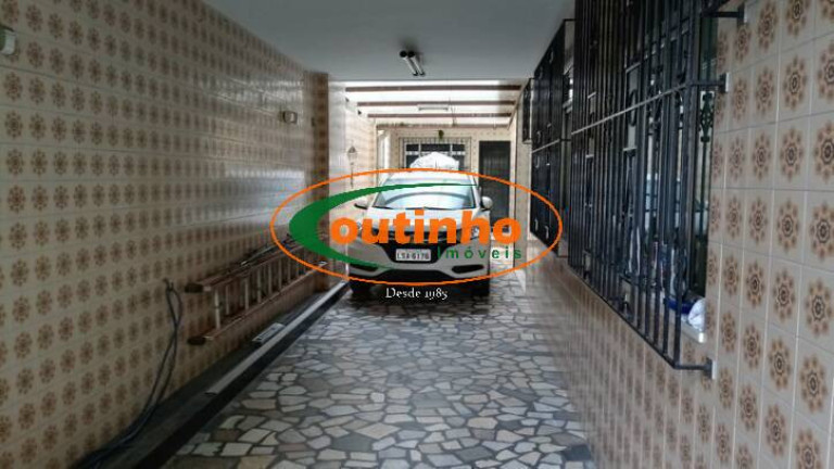 Imagem Casa com 5 Quartos à Venda, 478 m² em Vila Isabel - Rio De Janeiro Imagem Casa com 5 Quartos à Venda, 478 m² em Vila Isabel - Rio De Janeiro