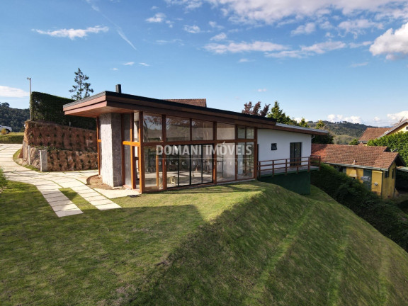 Imagem Casa com 3 Quartos à Venda, 140 m² em Região De Capivari - Campos Do Jordão