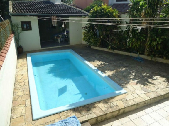 Imagem Casa com 3 Quartos à Venda, 226 m² em Parque Santa Fé - Porto Alegre Imagem Casa com 3 Quartos à Venda, 226 m² em Parque Santa Fé - Porto Alegre