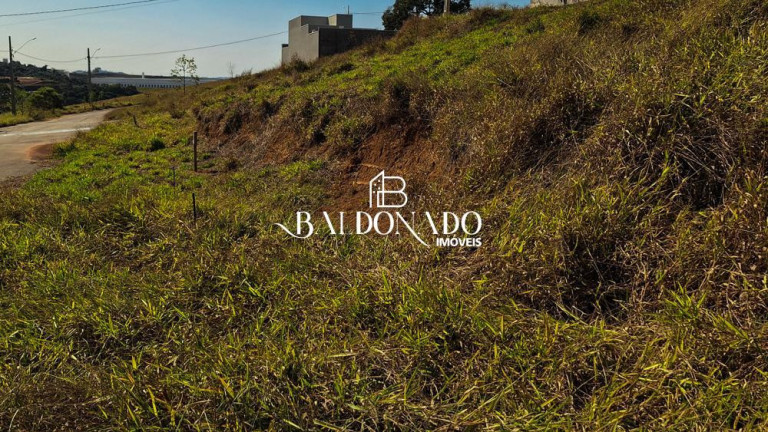 Imagem Terreno à Venda, 251 m² em Centro - Extrema Imagem Terreno à Venda, 251 m² em Centro - Extrema