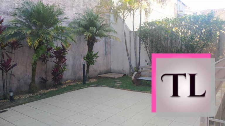Imagem Casa com 3 Quartos à Venda, 330 m² em Poços De Caldas