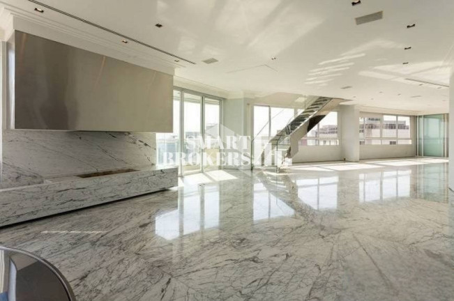Imagem Cobertura com 4 Quartos à Venda, 750 m² em Itaim Bibi - São Paulo