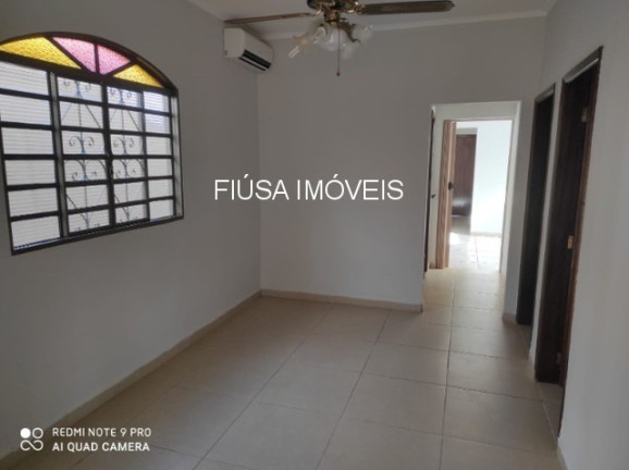 Imagem Casa com 3 Quartos à Venda, em Vila Virgínia - Ribeirão Preto Imagem Casa com 3 Quartos à Venda, em Vila Virgínia - Ribeirão Preto