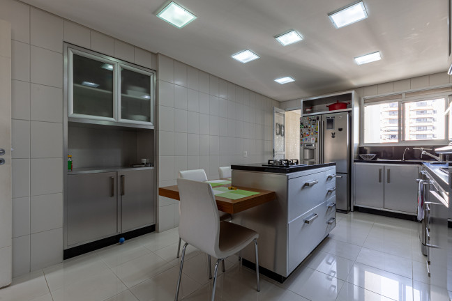 Imagem Imóvel com 4 Quartos à Venda, 401 m² em Vila Suzana/morumbi - São Paulo