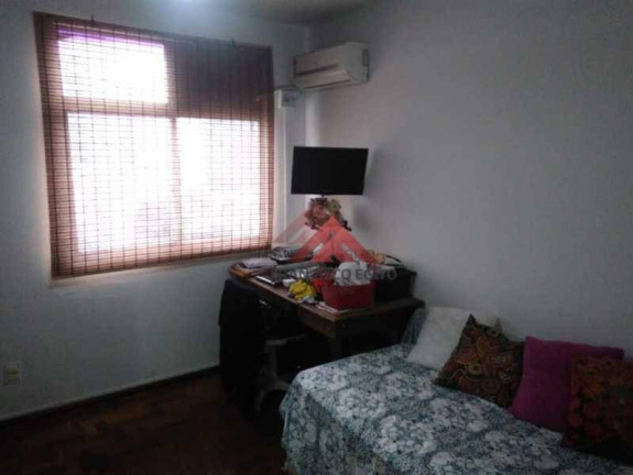 Imagem Apartamento com 3 Quartos à Venda, 110 m² em Icaraí - Niterói Imagem Apartamento com 3 Quartos à Venda, 110 m² em Icaraí - Niterói