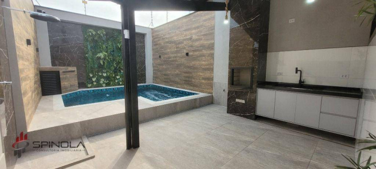 Casa com 2 Quartos à Venda, 110 m² em Maracanã - Praia Grande