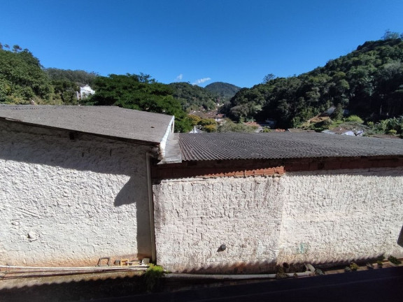 Imagem Casa com 7 Quartos à Venda, 290 m² em Centro - Petrópolis Imagem Casa com 7 Quartos à Venda, 290 m² em Centro - Petrópolis