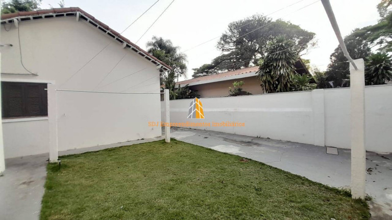 Imagem Casa com 6 Quartos para Alugar, 352 m² em Instituto De Previdência - São Paulo