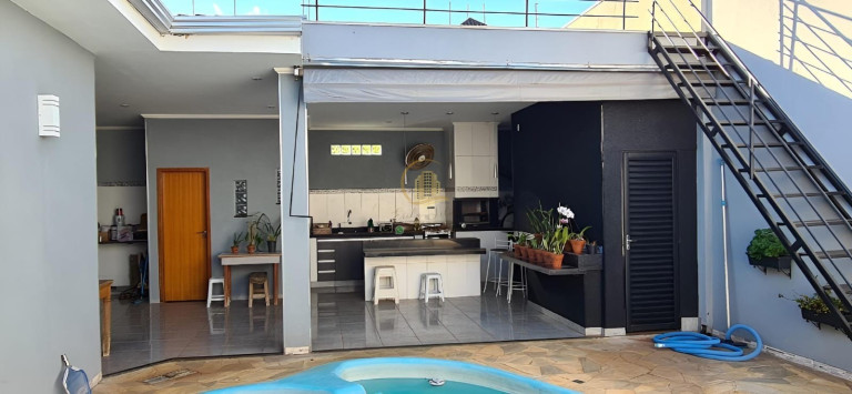 Imagem Casa com 3 Quartos à Venda, 230 m² em São Francisco - São José Do Rio Preto Imagem Casa com 3 Quartos à Venda, 230 m² em São Francisco - São José Do Rio Preto