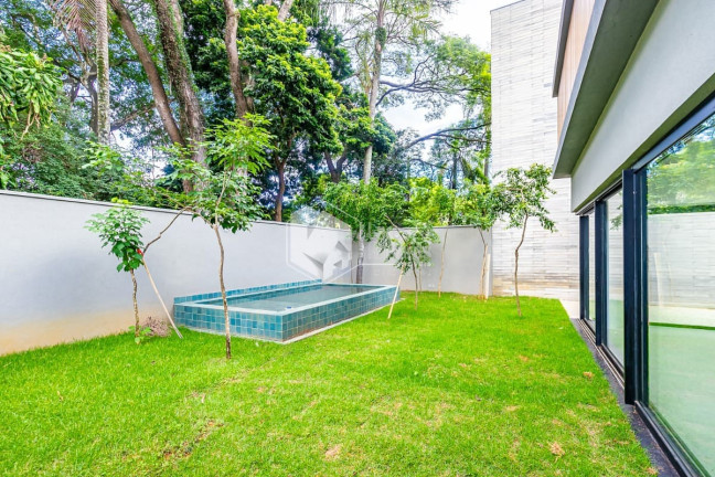 Imagem Casa com 3 Quartos à Venda, 739 m² em Brooklin - São Paulo Imagem Casa com 3 Quartos à Venda, 739 m² em Brooklin - São Paulo