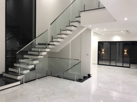 Casa com 3 Quartos à Venda, 254 m² em Suru - Santana De Parnaíba