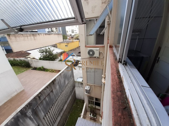 Imagem Apartamento com 3 Quartos à Venda, 95 m² em Centro - Florianópolis Imagem Apartamento com 3 Quartos à Venda, 95 m² em Centro - Florianópolis