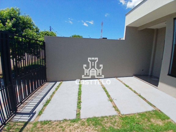 Casa com 2 Quartos à Venda, 61 m² em Jardim Moema - Londrina