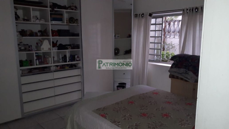 Imagem Casa com 4 Quartos à Venda, 225 m² em Jardim Planalto - Jaguariúna