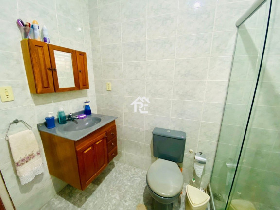 Imagem Casa com 5 Quartos à Venda, 370 m² em Mangueira - São Gonçalo Imagem Casa com 5 Quartos à Venda, 370 m² em Mangueira - São Gonçalo