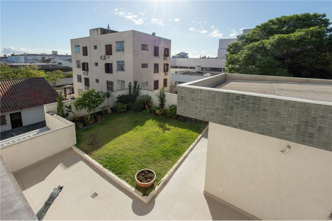 Imagem Imóvel com 2 Quartos à Venda,  em Santa Maria Goretti - Porto Alegre