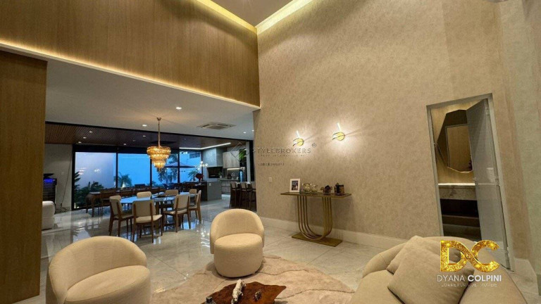 Imagem Casa de Condomínio com 4 Quartos à Venda, 417 m² em Condomínio Florais Itália - Cuiabá Imagem Casa de Condomínio com 4 Quartos à Venda, 417 m² em Condomínio Florais Itália - Cuiabá
