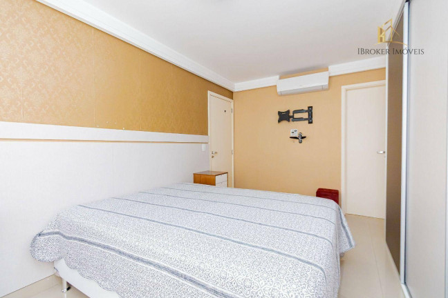 Imagem Apartamento com 3 Quartos à Venda, 108 m² em Cabral - Curitiba Imagem Apartamento com 3 Quartos à Venda, 108 m² em Cabral - Curitiba
