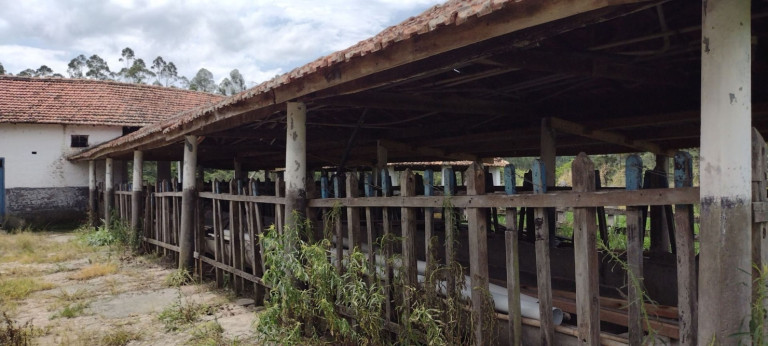 Imagem Fazenda à Venda, 150 m² em Parque Das Alamedas - Guaratinguetá
