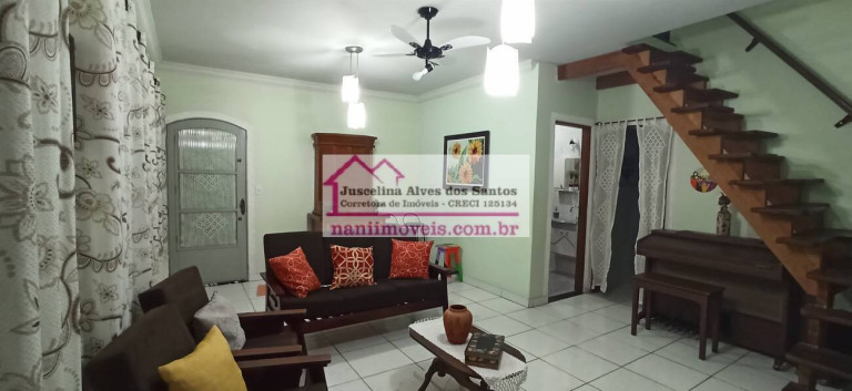 Imagem Casa com 3 Quartos à Venda, 210 m² em Jardim Primavera - Caraguatatuba